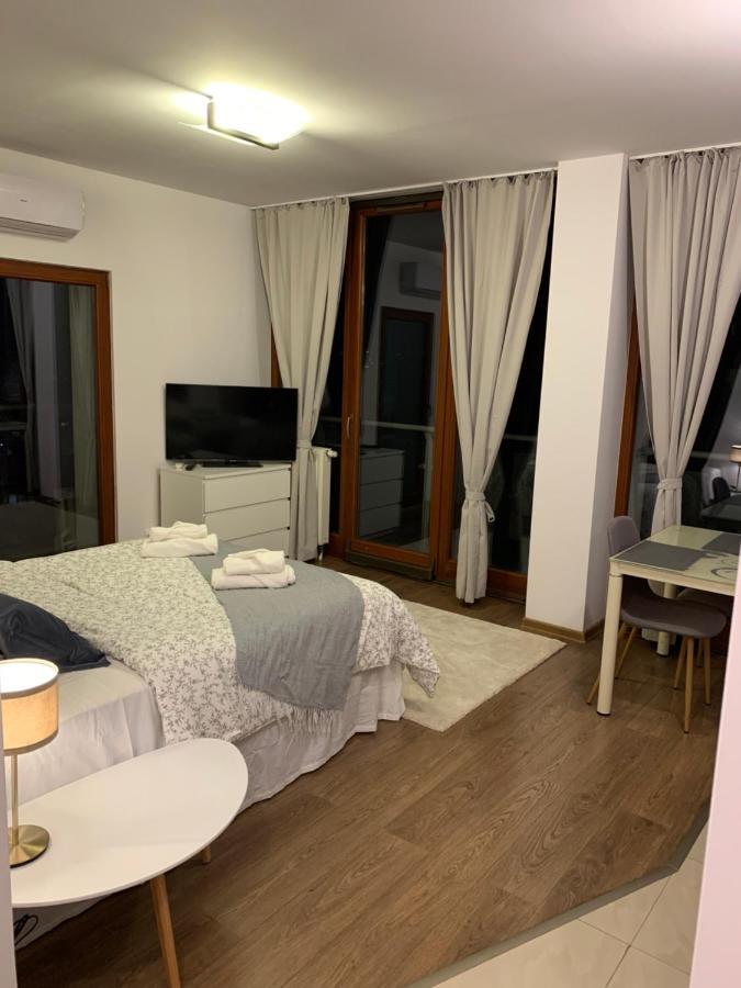 City View Wellness Apartment Swim&Steam&Relax Краков Экстерьер фото