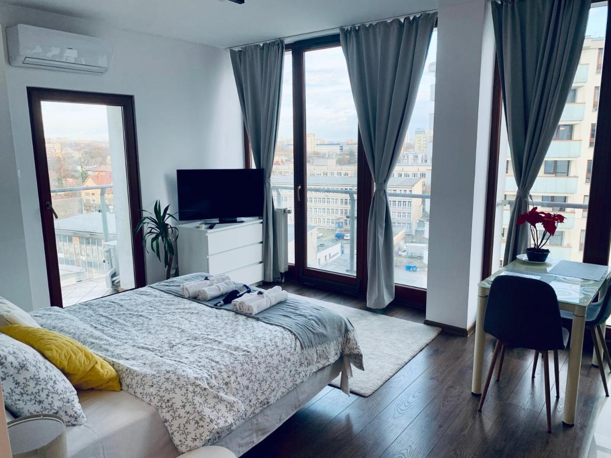 City View Wellness Apartment Swim&Steam&Relax Краков Экстерьер фото